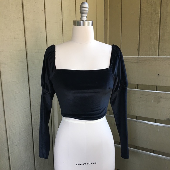 COPY - NWT Nasty Gal Black Velvet Off Shoulder Crop Top - Picture 1 of 5
